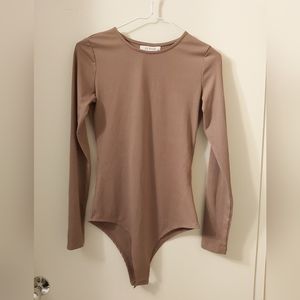 De Base Light Brown Long Sleeve Polyester Bodysuit Size Medium (M)